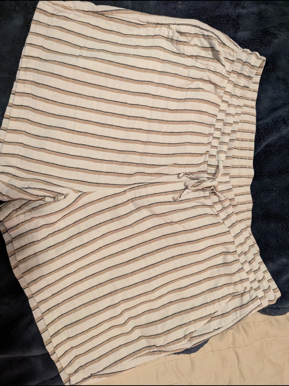 Old Navy Striped Linen Shorts with Tan & Gray Stripes Women's